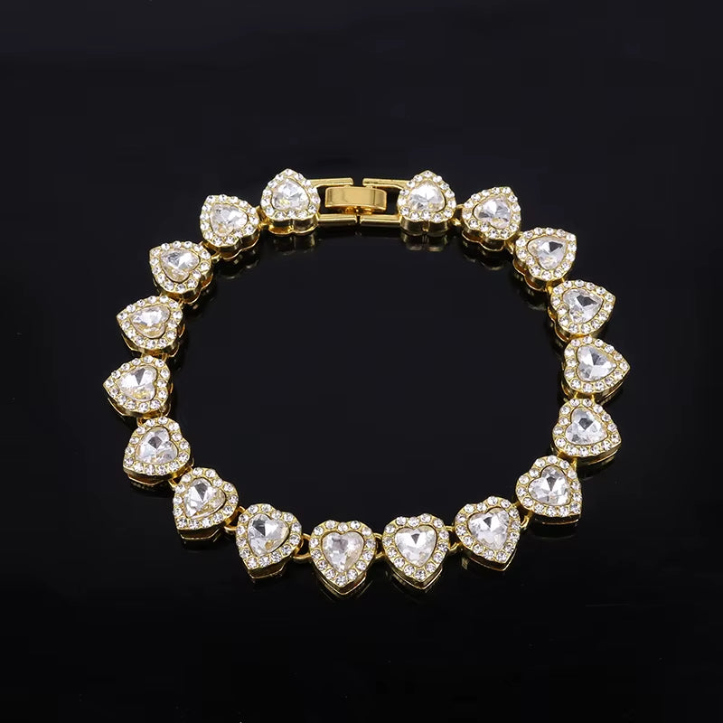 Luxurious and Exquisite Heart-Shaped Diamond-Set Stainless Steel Necklace for Everyday Matching Fashionable Jewelry