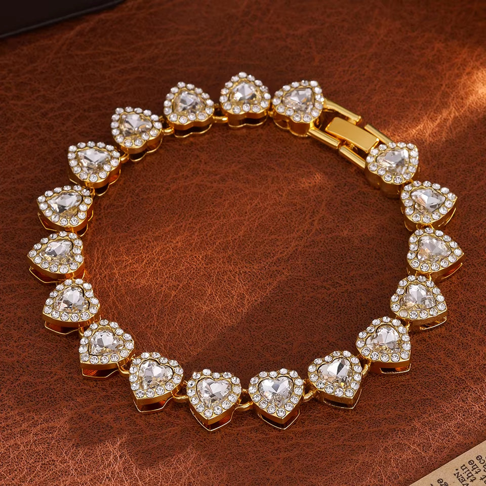 Luxurious and Exquisite Heart-Shaped Diamond-Set Stainless Steel Necklace for Everyday Matching Fashionable Jewelry